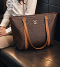 Louis Vuitton tote bag( ALLOW TO OPEN AND FREE SHIPPING )