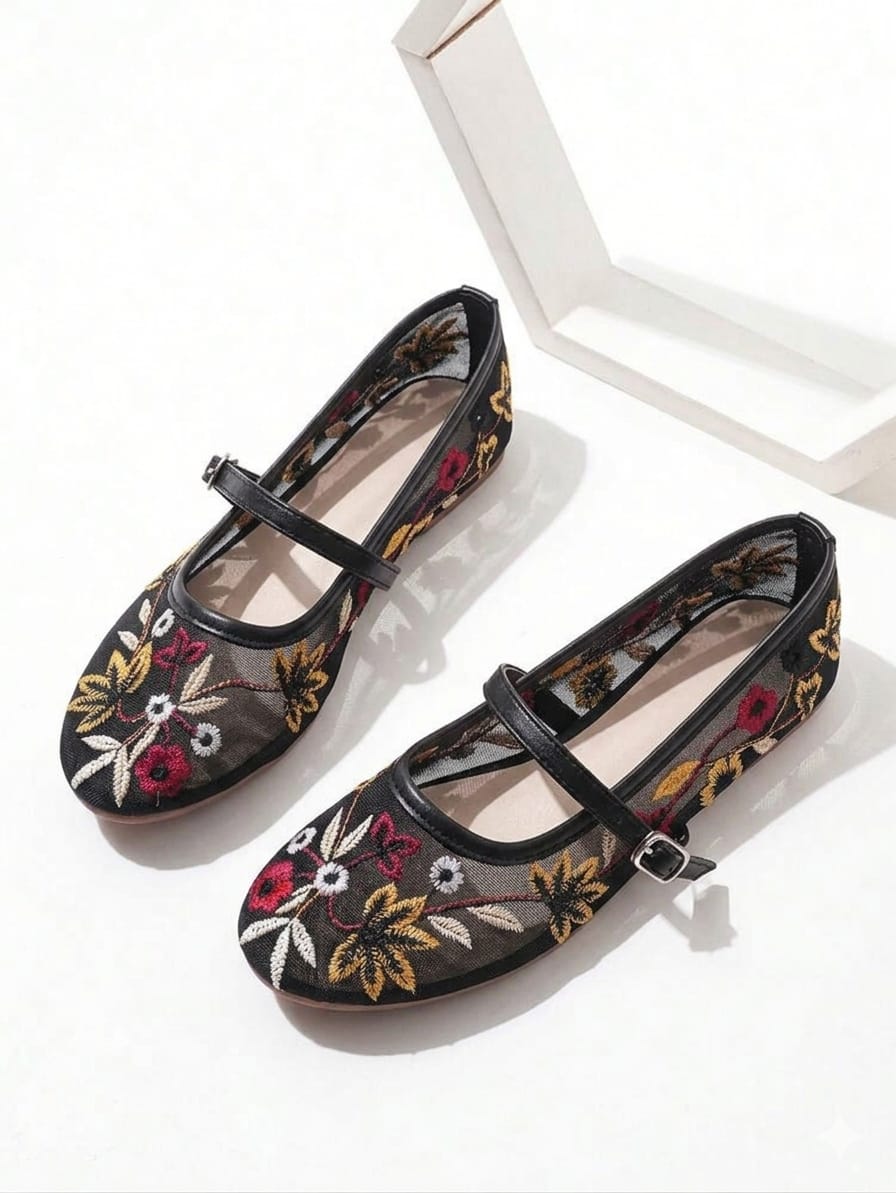 Floral Embroidery Flats Pump Shoe ( ALLOW TO OPEN AND FREE SHIPPING )