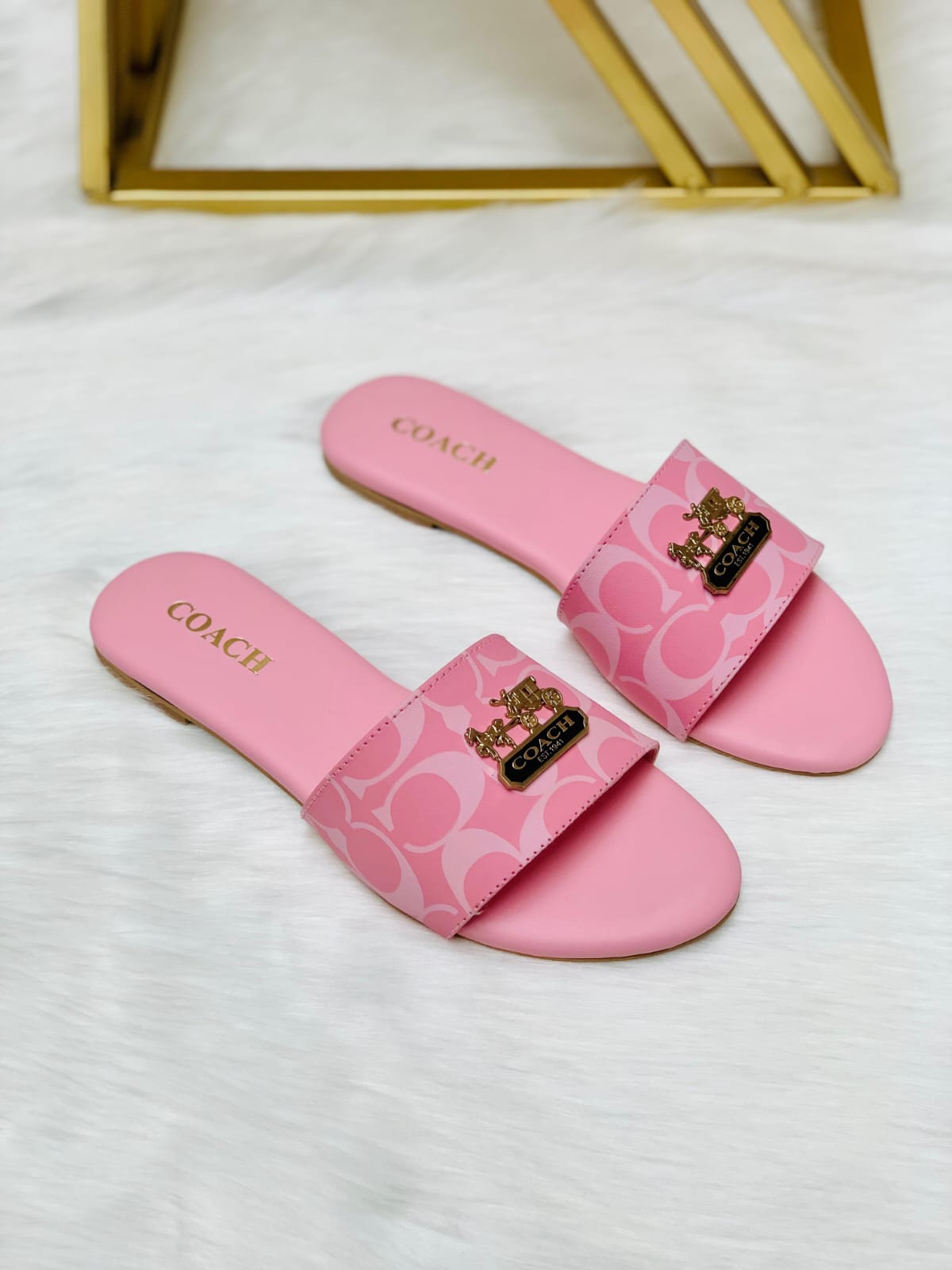 Coach copy Monogram Slide Sandals.( ALLOW TO OPEN AND FREE SHIPPING )