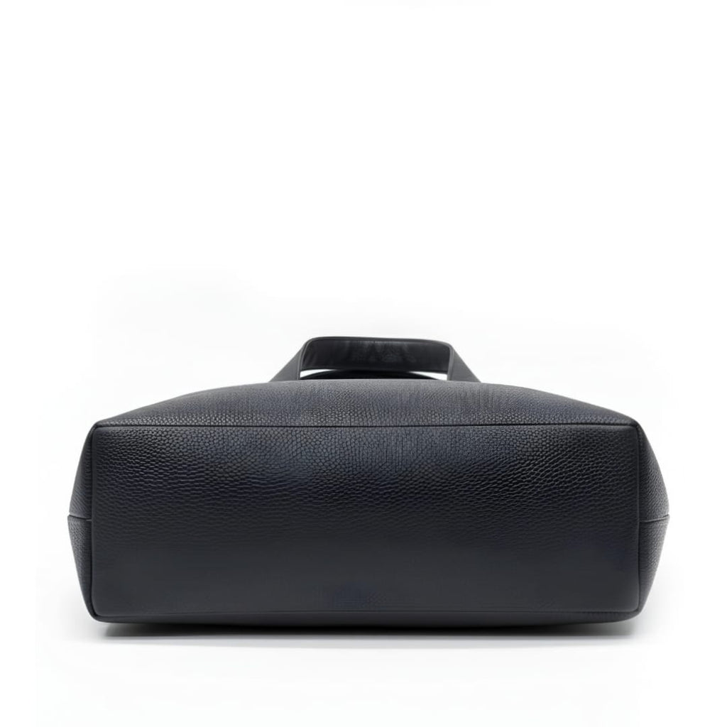 Classic Shoulder Bag