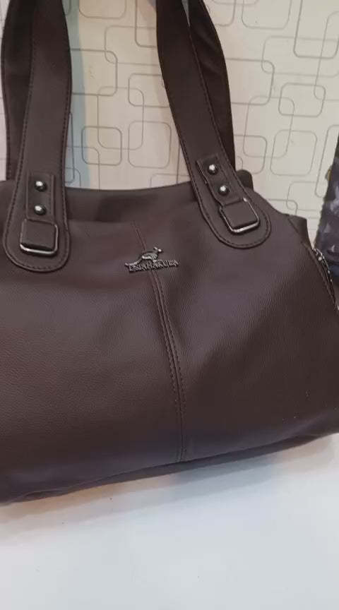 Good Quality Of This Combo Bag and Sandals