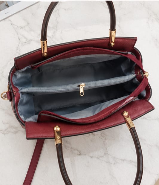 3 zipper shoulder bag