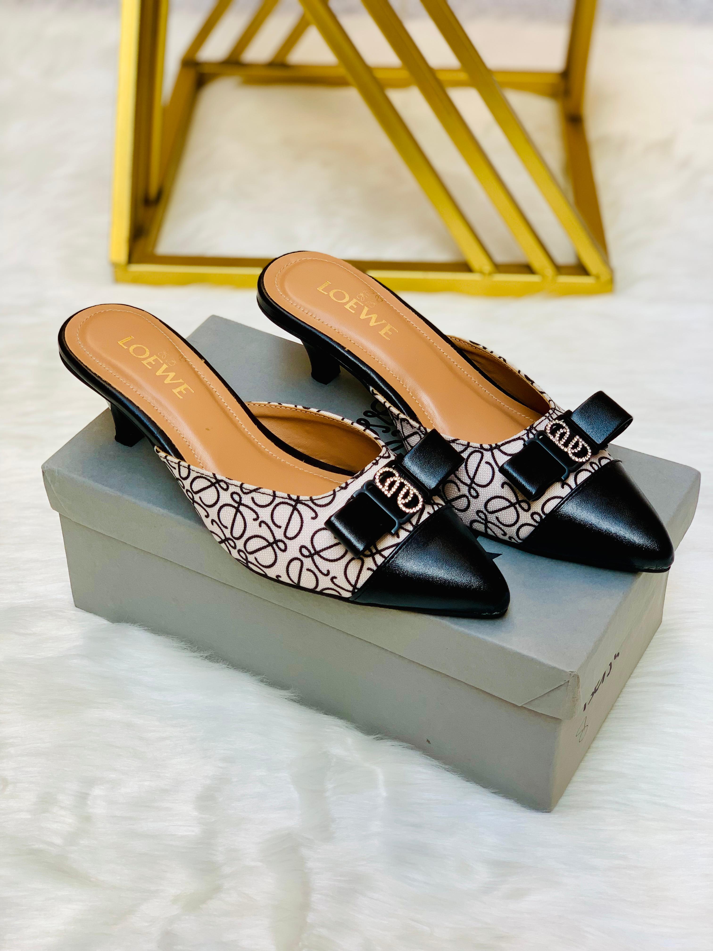 FRONT BOW KITTEN HEELS